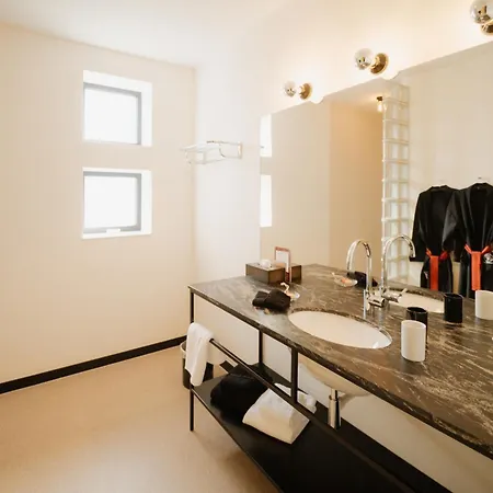 Boutique-hotel Maison 41 - Adults Only Oda ve Kahvaltı 4*