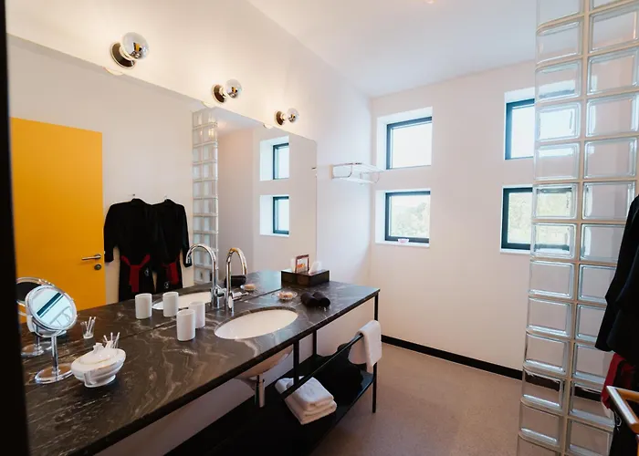 فندق مبيت وإفطار Boutique-hotel Maison 41 - Adults Only